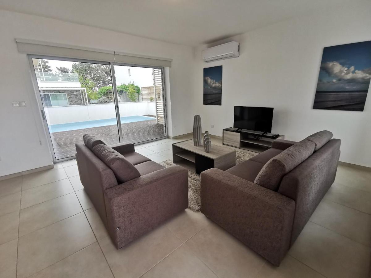 Luxury New Poseidon Plage Residences * Pafos