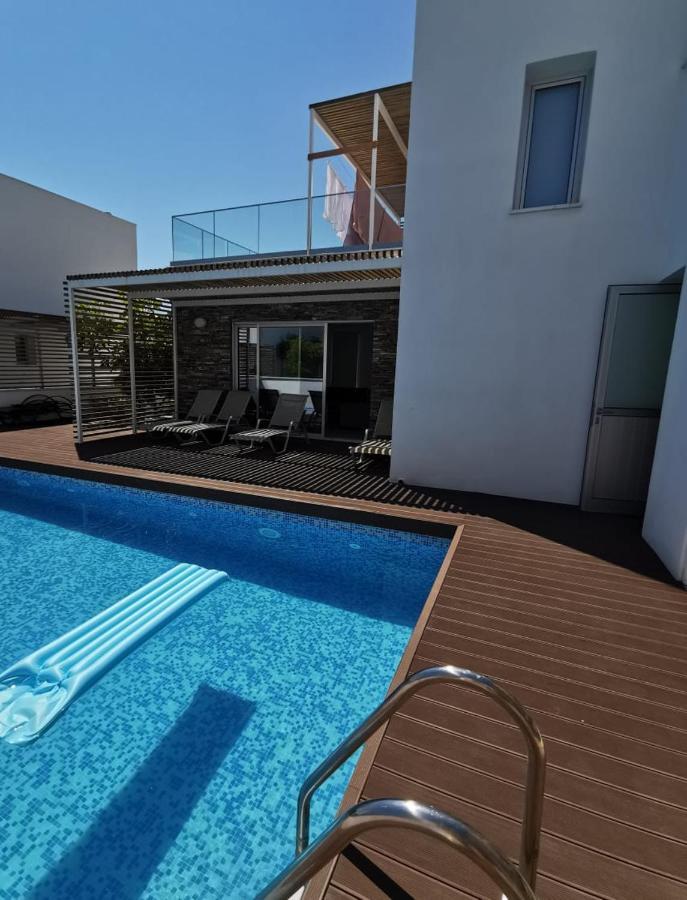 Luxury New Poseidon Plage Residences Willa Pafos